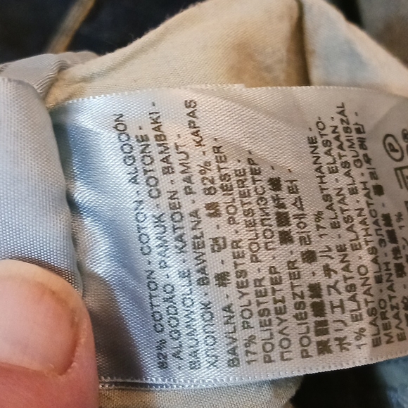 Levis Mid-Rise Demi Curve Straight Jeans size 11S/30 - Picture 8 of 8